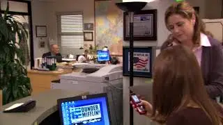Pam Beesly Halpert in 4K slo-mo (UHD 2160p)