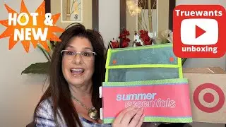Target Beauty Box Capsule Summer Essentials Bath&Body Gift Set 11pc $14.99! Available Now! Unboxing!