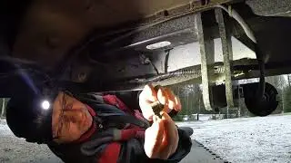 Hyvvee joulua ja parkkitutka remonttia | Merry Christmas and parking sensor replacement