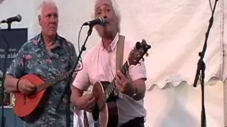Cahoots live -  The Breeze