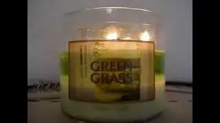 Bath and Body Works White Barn Candle Review- Candle of the Week: Green Grass (2013)