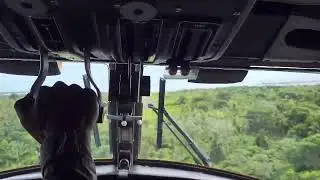 MANO PELUDA - DHC-6 ATERRIZANDO EN ACHUTUPU