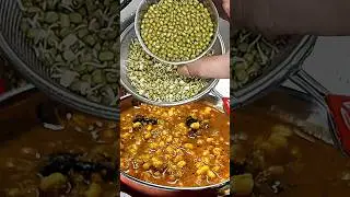 मोड आलेल्या मुगाचे बिरडे । अंकुरित मूंग की सब्ज़ी | Sprouted Moong Recipe(Birde) #indianrecipes