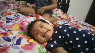 Jeffay Singing to Baby Zyrah