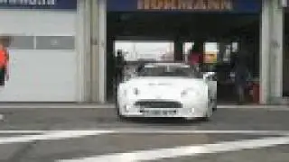 Spyker C8 Spyder fly-by & accelerating