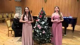&laquo;Angels we have heard on high&raquo; - Сердека Аліна та Федченко Олена