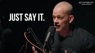 The Right Way to Check People&rsquo;s Behavior - Jocko Willink