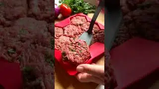 Perfect Quarter Pound Burgers Every Time! | Burger Master Portion & Freezer Container