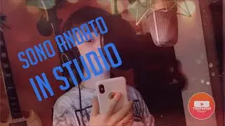 Ho provato ad andare in studio discografico😂😂😂😂🤪😋
