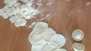 лепка пельменей!