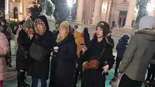 Uživo - Beograd: Policija tukla studente u Novom Sadu; Skupština - Narod se okuplja i blokira ..