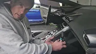 Lamborghini Huracan removable cup holder install video