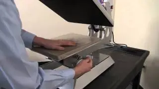 Вблизи: Hotronix&reg; Auto Open Clam Heat Press &mdash; Quick Latch