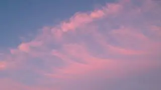 Pink and Purple Summer Sunset with Dreamy Cloud Waves / Розово-Фиолетовый Летний Закат для Мечты