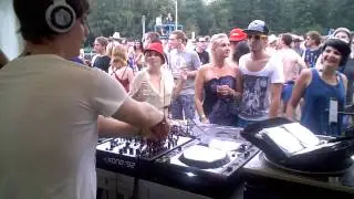 Ishtar & La Maz  at The Dansant 21082011