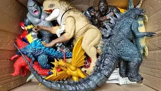 Hunting Godzilla Monster Universe Toy ASMR Collection Review