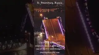 Night-time Splendor: Palace Bridge in St. Petersburg #imseeingtheworld.com