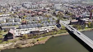 Malbork. Budowa kamieniczek na Starym Mieście z lotu ptaka - kwiecień 2020