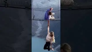 Never Let Go 😳❤️ How much do you trust your friends ? thx and for joining me on the mountain