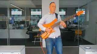 Glide - (Bass Cover) with Le Fay ROB, Vanderkley Spartan and Vanderkley 210 LNT. Recorded on iPhone.