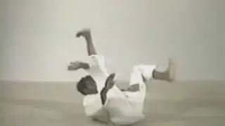 Akido - 02 - Back Roll