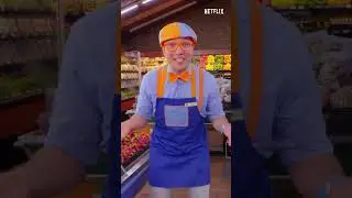 Helping at the Grocery Store 🛍️ #PlayAndLearn #shorts #blippi