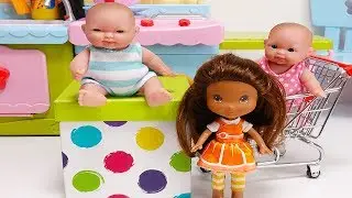Baby doll find Mystery Box with Surprise Egg and Toy Doli pretend play