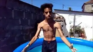 YndeeX ★ Como mergulhar numa Piscina?!