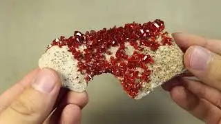 Ванадиніт 145 грам / Vanadinite 145 grams