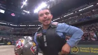Andrew Alvidrez rides Nobody for 92.25 points (PBR)