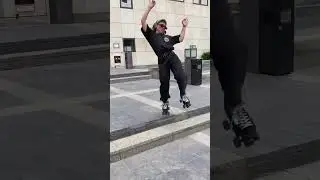@amntns Enjoying Berlin streets a 1000% with the Chaya karma pro 🖤 #rollerskating #chayaskates