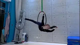 2022年12月5日 Aerialhoop / Aeriallyra 空中環