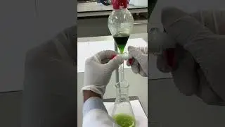 Liquid-liquid extraction #extraction #liquid #separatingfunnel #separation #shorts
