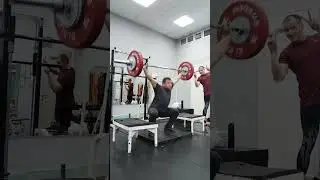 Рывок с плинтов в сед 85 кг #gym #sports #weightlifting