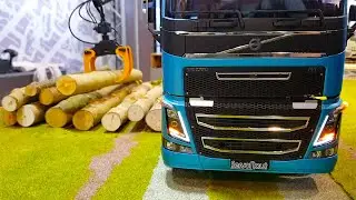 Stunning RC Volvo wood truck at work!