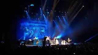 Green Day - Holiday (LIVE SAN ANTONIO TX AT&T CENTER)