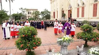 NGHI THỨC KÍNH VIẾNG NƠI PHẦN MỘ QUÝ CHA ĐÃ AN NGHỈ TẠI ĐỀN THÁNH BÁO ĐÁP