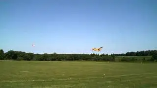 Twisted Sister Combat From the Ground