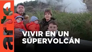 Vivir en un supervolcán en Italia | ARTE.tv Documentales