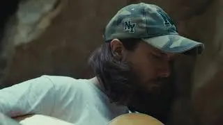 Aron Andras 'The Hunt' (live session)