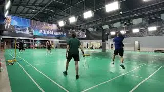 1/15 Game 14 珮珊品孝 21 : 12 強哥如蓉 #混雙 #福雅羽球會館4號場地 #badminton 