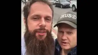 Frederik Thaae og Carsten Lindberg siger tak fra L.A.
