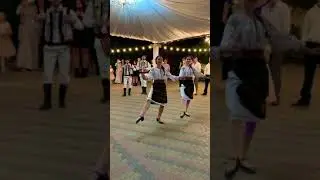 Dans popular moldovenesc la nuntă