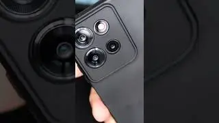 Motorola G75 com capa e pel&iacute;cula.