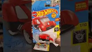 Hot Wheels Cars: 8 in One Short