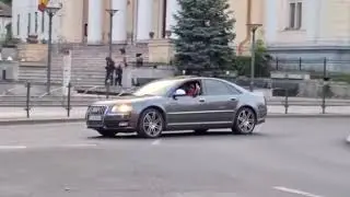 AUDI S8 V10 🔥 | LAMBORGHINI ENGINE SOUND & REVS
