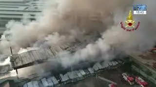 Milano, la storia del maxi rogo di Quarto Oggiaro