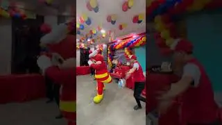 Jollibee viral dance steps! #escalator #funnyshorts #fitness #nature🚗🔥#love #jollibee