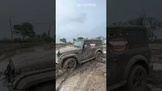 थार कीचड़ में खेल रहा है | funny Thar off roading | #shorts #funnyshorts