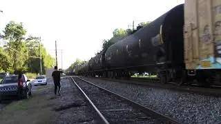 ns mix frieght train with Illonios Termnial heritage unit at Shenandoah junction
